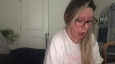 Daphne Summers online show from 5, 12, 2025