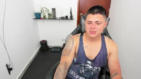 Teylor Fel online show from 8, 3, 2025