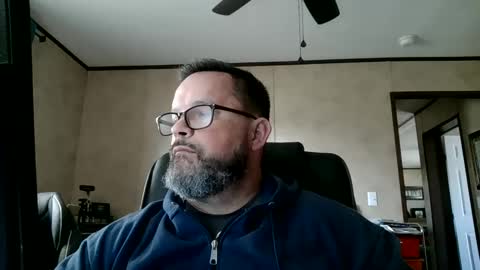 Snapshot of tgchkn86 chatting on 8, 2, 2025 tgchkn86 online show from 8, 2, 2025