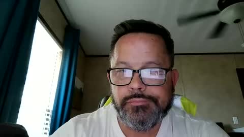 Snapshot of tgchkn86 chatting on 26, 9, 2025 tgchkn86 online show from 26, 9, 2025