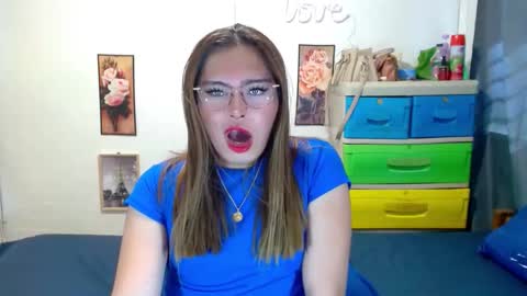 tgirlselena online show from 4, 10, 2025