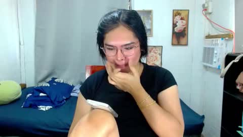 tgirlselena online show from 28, 11, 2025