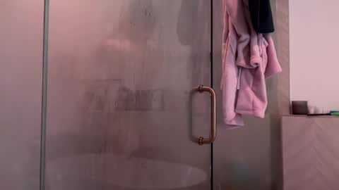 babygirlmami online show from 27, 11, 2025