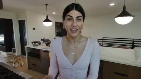 babygirlmami online show from 4, 2, 2026