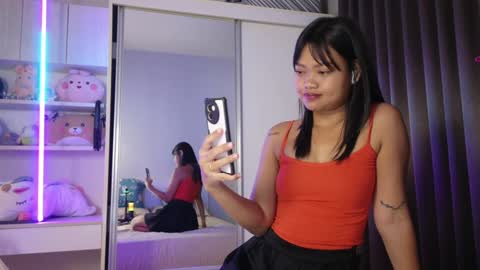 AbbieThai  online show from 2, 12, 2024