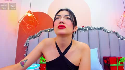 Snapshot of thailycherry chatting on 26, 12, 2024 Thaily online show from 26, 12, 2024