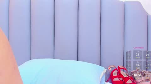 Snapshot of thailycherry chatting on 1, 2, 2025 Thaily online show from 1, 2, 2025