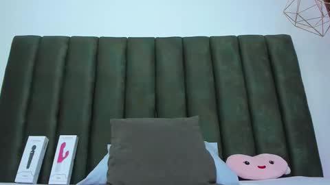 Snapshot of thailycherry chatting on 3, 10, 2025 Thaily online show from 3, 10, 2025