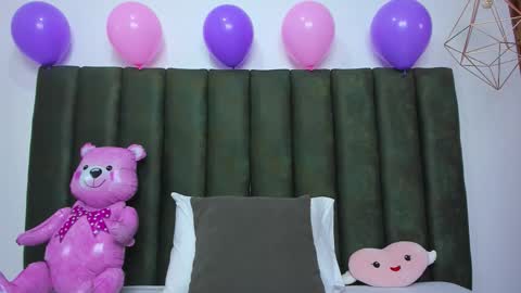 Snapshot of thailycherry chatting on 14, 10, 2025 Thaily online show from 14, 10, 2025