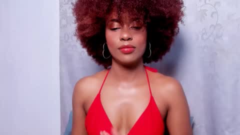thaimy_ online show from 21, 11, 2025