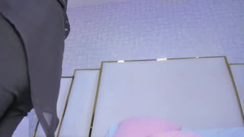 thalia888_ online show from 2, 2, 2026