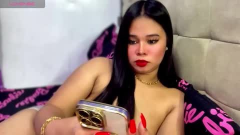 Ms. Thalia online show from 27, 11, 2025