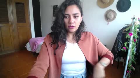    online show from 10, 2, 2025