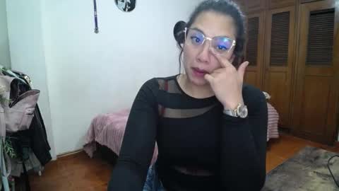    online show from 27, 9, 2025