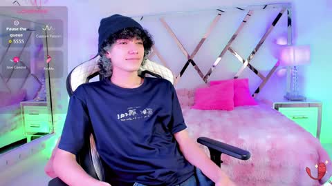 thanier_18 online show from 9, 4, 2026