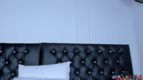 thara webstter online show from 18, 10, 2025