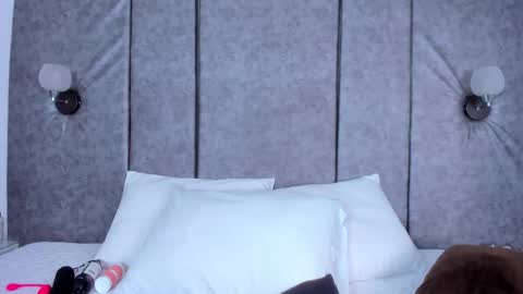 thara webstter online show from 15, 12, 2025