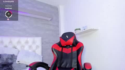 Snapshot of thararouse chatting on 25, 2, 2025 Thara Rouse online show from 25, 2, 2025