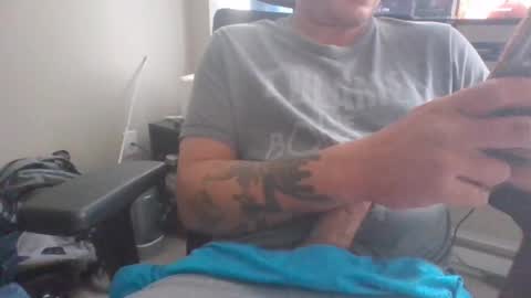 A guy online show from 23, 9, 2025