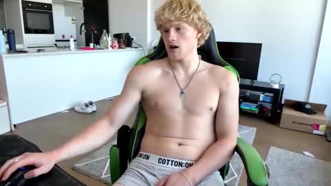 liammlust online show from 7, 2, 2026