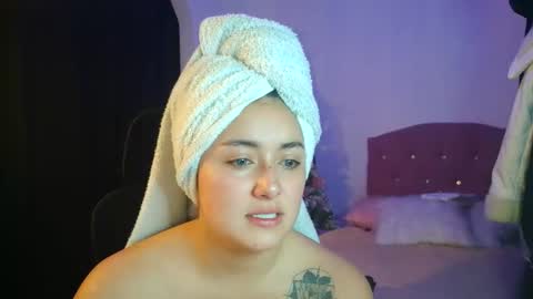   online show from 1, 12, 2025