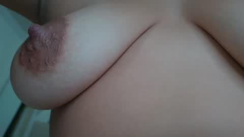 Snapshot of thatgirl2003 chatting on 6, 7, 2026 online show from 6, 7, 2026