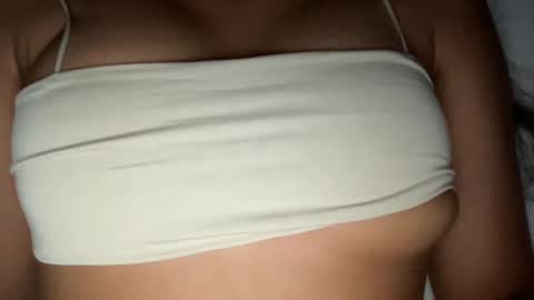 Snapshot of thatgirlmelanie chatting on 8, 10, 2025 Melanie online show from 8, 10, 2025