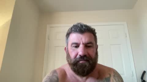 ThatGuyBearded online show from 5, 1, 2025