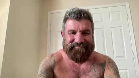 ThatGuyBearded online show from 28, 1, 2025