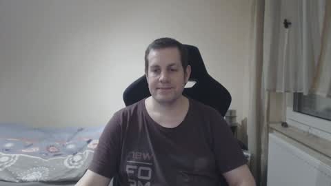 Snapshot of thatguyyeahhim chatting on 1, 2, 2025 thatguyyeahhim online show from 1, 2, 2025