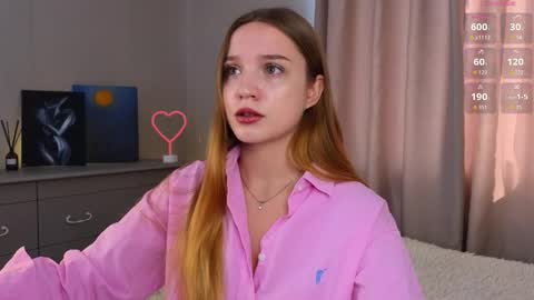 Snapshot of thatonerabbit chatting on 21, 9, 2025 Alice online show from 21, 9, 2025