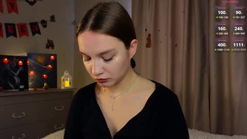 Snapshot of thatonerabbit chatting on 21, 10, 2025 Alice online show from 21, 10, 2025