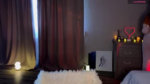 Snapshot of thatonerabbit chatting on 16, 11, 2025 Alice online show from 16, 11, 2025