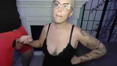 ThatsWhatSheSaid online show from 25, 9, 2025