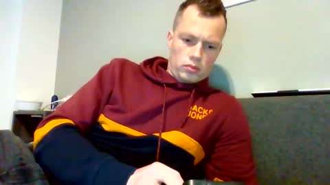 Snapshot of the___rocky200 chatting on 15, 12, 2025 Dennis online show from 15, 12, 2025