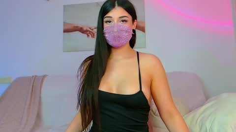 Snapshot of the__sabenna chatting on 1, 12, 2024 Madina online show from 1, 12, 2024