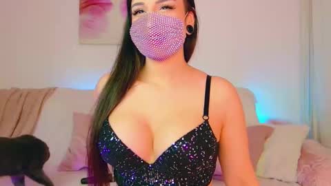 Snapshot of the__sabenna chatting on 14, 12, 2025 Madina online show from 14, 12, 2025