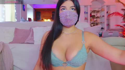 Snapshot of the__sabenna chatting on 12, 4, 2026 Madina online show from 12, 4, 2026