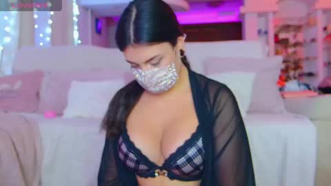 Snapshot of the__sabenna chatting on 13, 4, 2026 Madina online show from 13, 4, 2026