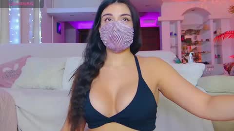 Snapshot of the__sabenna chatting on 17, 4, 2026 Madina online show from 17, 4, 2026