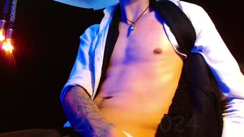 GIORGGIO online show from 30, 12, 2024