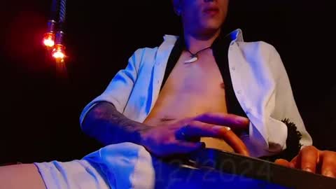 GIORGGIO online show from 31, 12, 2024