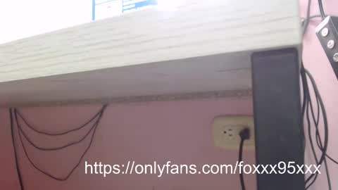 Snapshot of the_best_fox chatting on 26, 11, 2025 the girl of your dreams online show from 26, 11, 2025