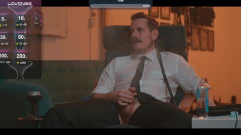 Snapshot of the_dilf chatting on 24, 12, 2024 The DILF - online show from 24, 12, 2024