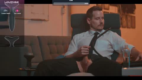 Snapshot of the_dilf chatting on 11, 2, 2025 The DILF - online show from 11, 2, 2025