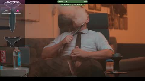 Snapshot of the_dilf chatting on 2, 10, 2025 The DILF - online show from 2, 10, 2025