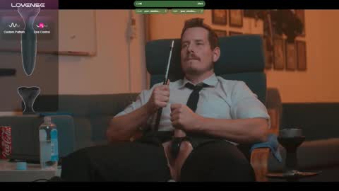 Snapshot of the_dilf chatting on 12, 11, 2025 The DILF - online show from 12, 11, 2025