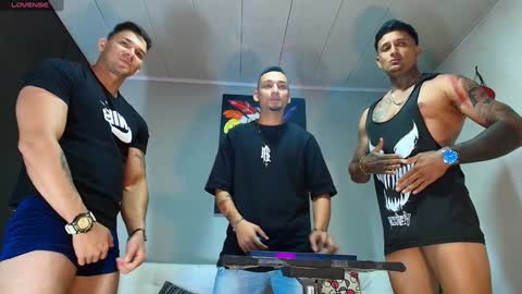 Snapshot of the_golden_boys chatting on 7, 12, 2024 SCOTT THEO KAMERON GENDERSON online show from 7, 12, 2024