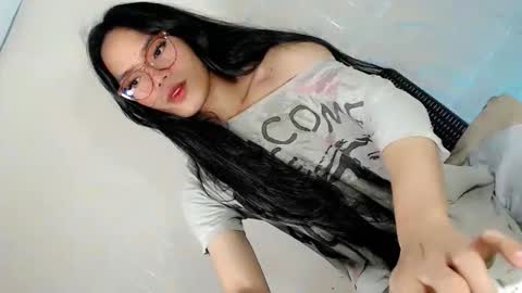 the_horny_bella online show from 18, 4, 2026