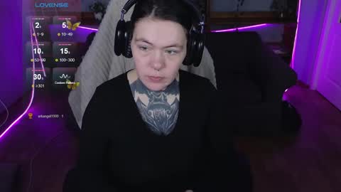 the_ice_owl online show from 17, 4, 2026